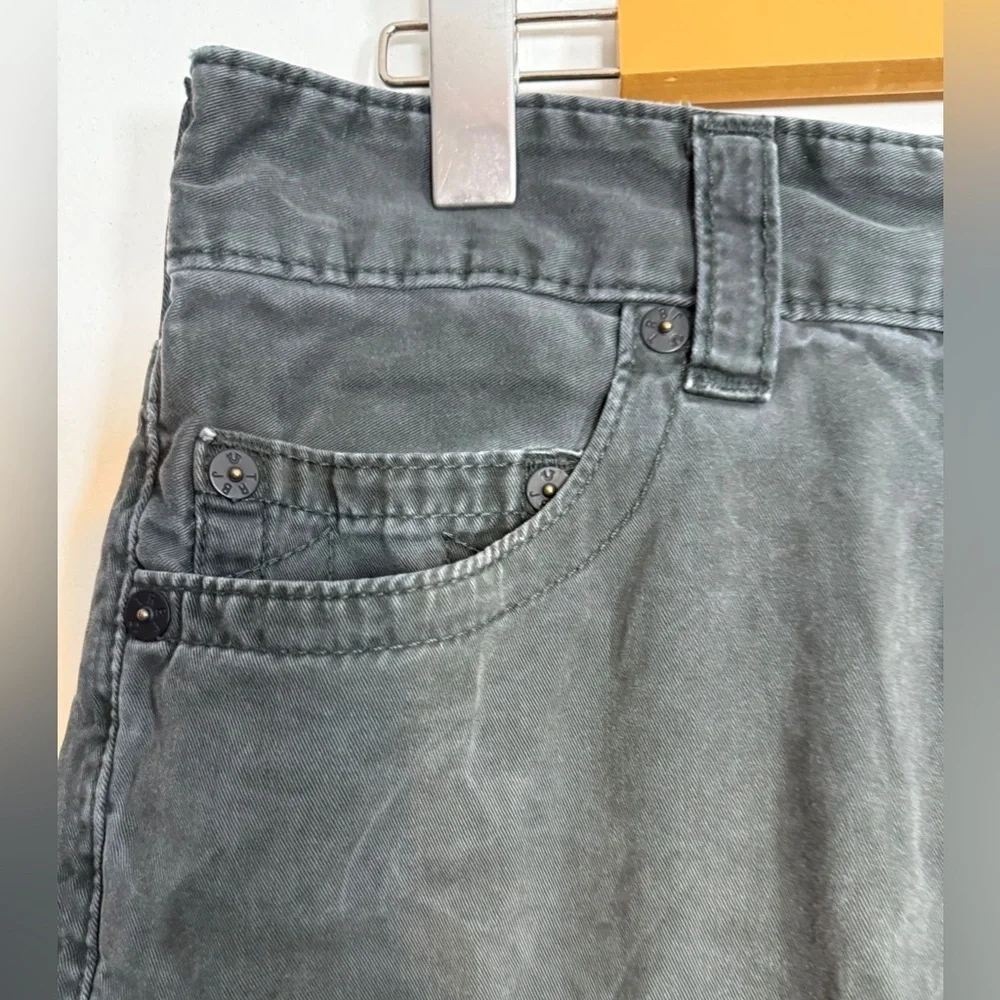 True Religion Men’s Straight Leg Jeans - Size 30 - Faded Black